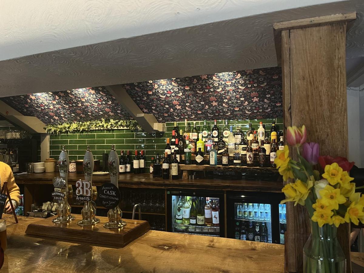 The Talbot Inn Eynsham Exterior foto